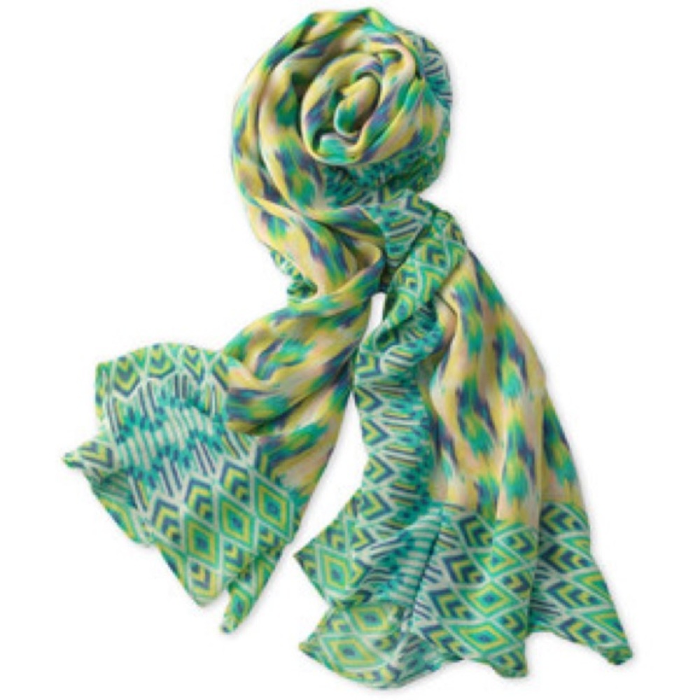 stella & dot Union Square Scarf Pastel Ikat